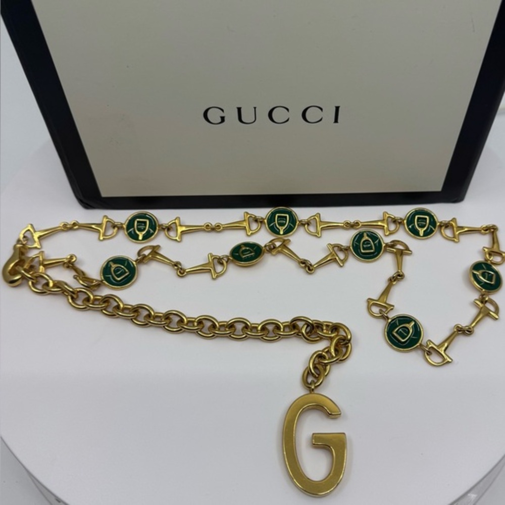 Gucci VINTAGE Horsebit Chain Belt Gold with Green Enamel Medallions beautiful